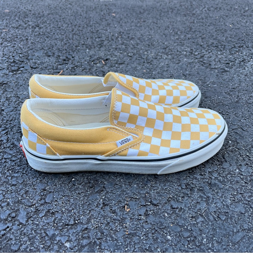 Vans classic slip-on checkerboard shoes in yellow, women’s size 8.5